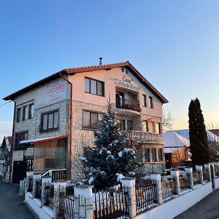 Casa Zana Buna Gherla Luaran gambar