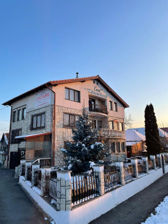 Casa Zana Buna Gherla Luaran gambar