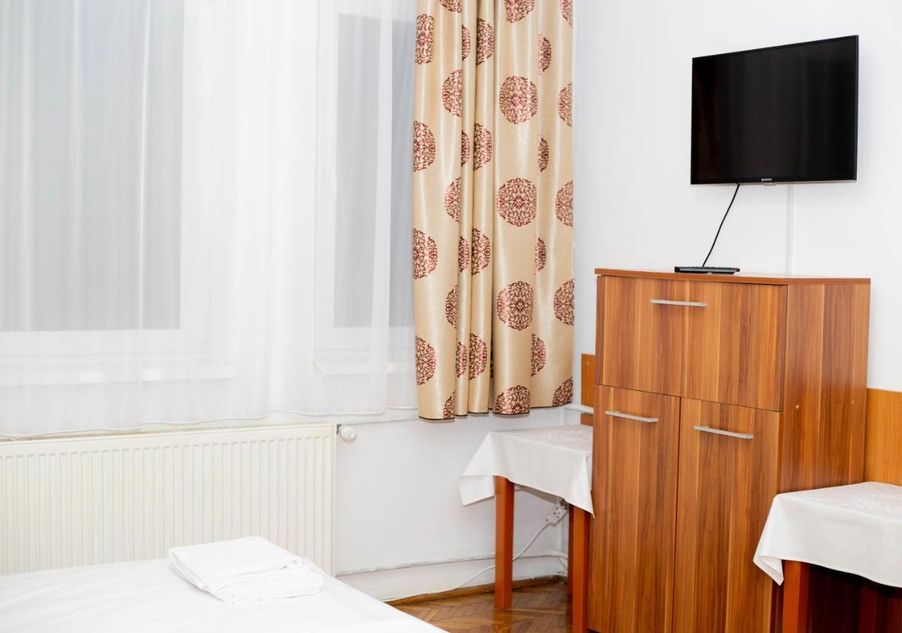 Casa Zana Buna Gherla Luaran gambar